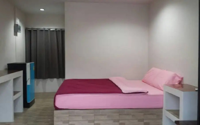 Sairee Center Guesthouse