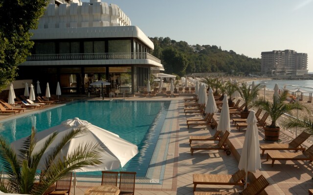 The Palace Hotel