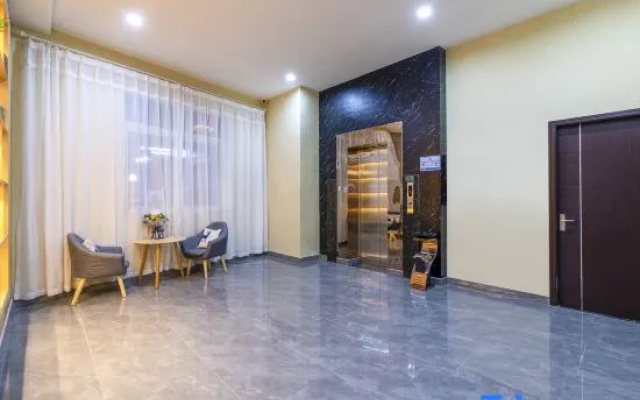 Yisu Qingju Hotel (Ningbo Fenghua Dacheng Road store)