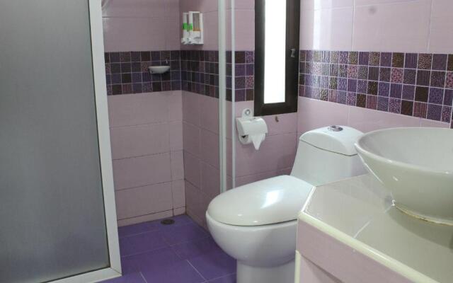 Thanyachatra Boutique.