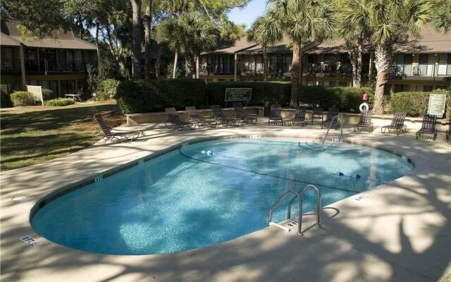 Hilton Head Beach Villa 28 by RedAwning