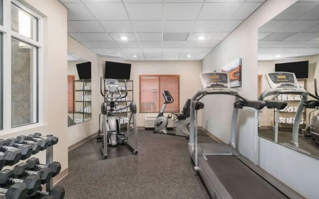 AmericInn Hotel & Suites Winona