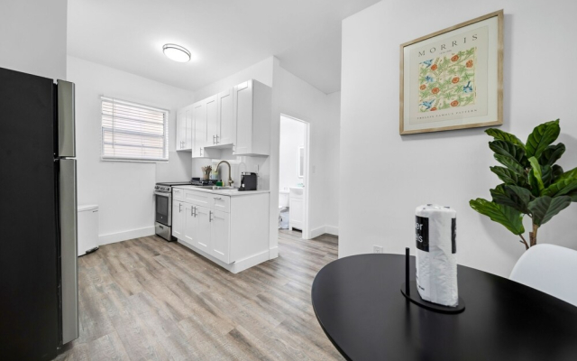 Chic Studio in Little Havana