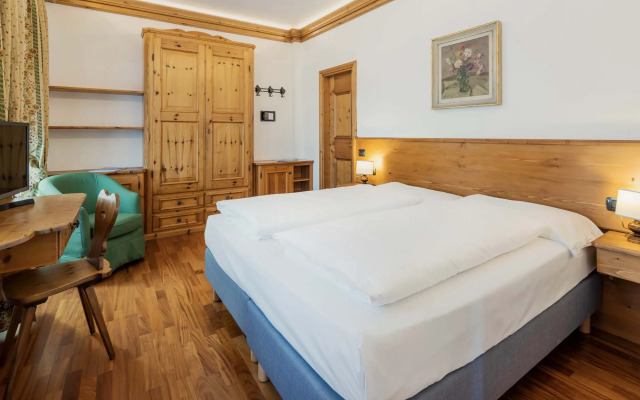 Franceschi Park Hotel