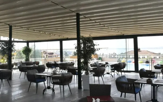 Double Royal Hotel