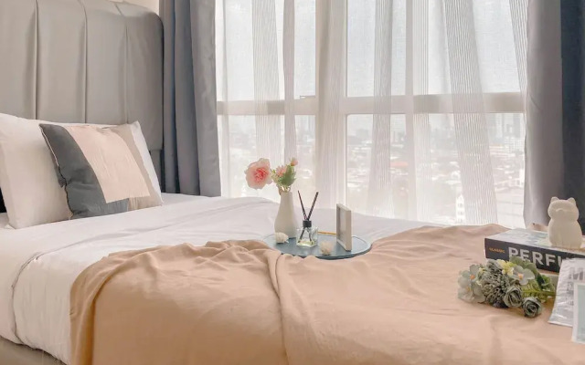 Elegant And Nice 2Br At Menteng Park Apartment