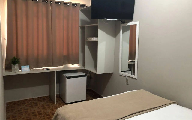 Hotel Lorimar