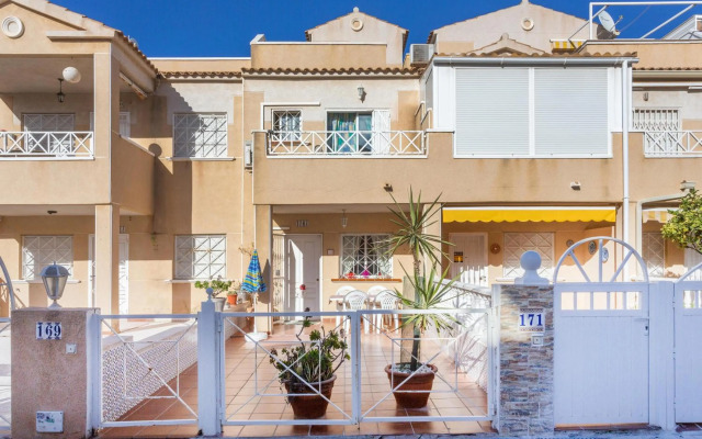 Tara 2 bed Townhouse in Torrevieja