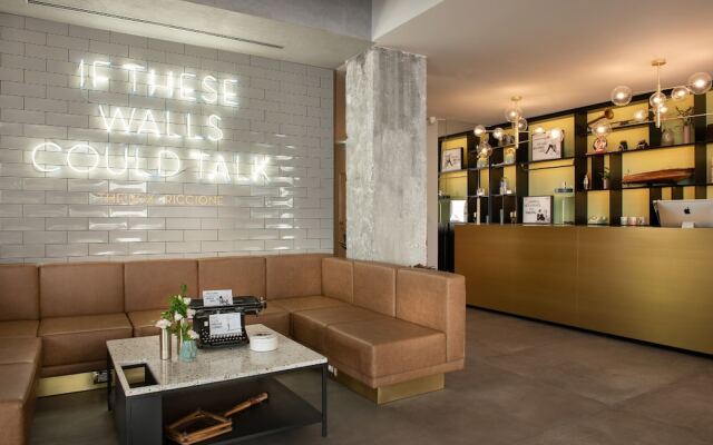 Sixty Hotel