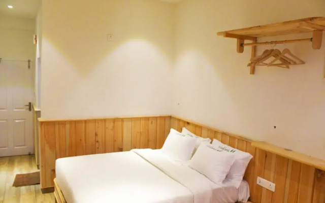 Al Woodlands Residency