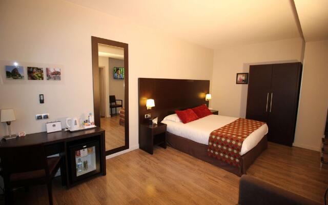 Best Western Hotel Des Barolles - Lyon Sud