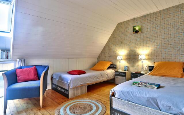 Inviting holiday home in Huelgoat with terrace