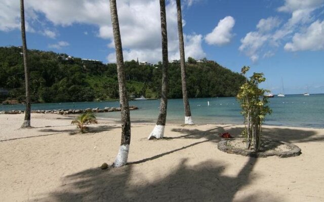 Mango Beach Inn
