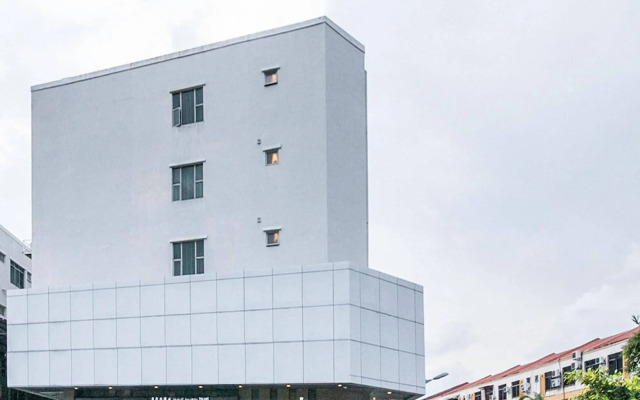OYO Rooms Bundusan Commercial Centre