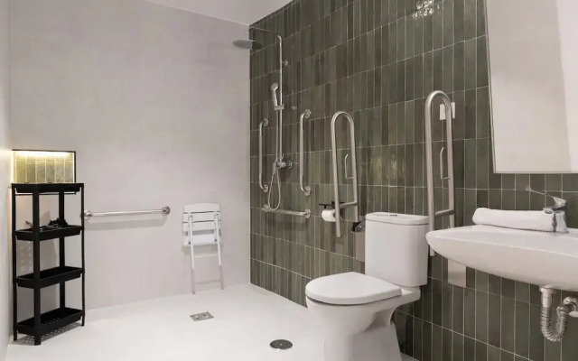 Calma Rooms by Charming