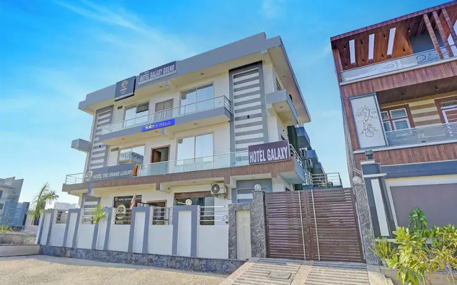 Fabhotel Galaxy Greno Celebration