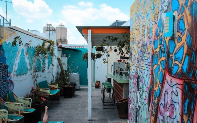 Jirafa Roja Hostel