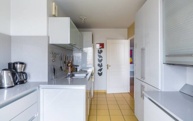 Warm Apartment With Parking and Terrace