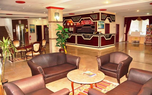 Mustis Royal Plaza Hotel