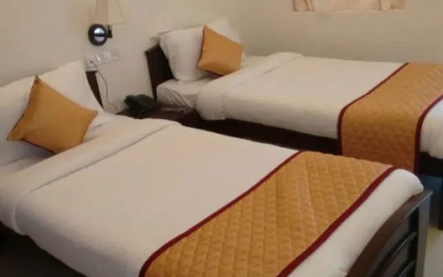 Varuna Inn Banquets & Resort