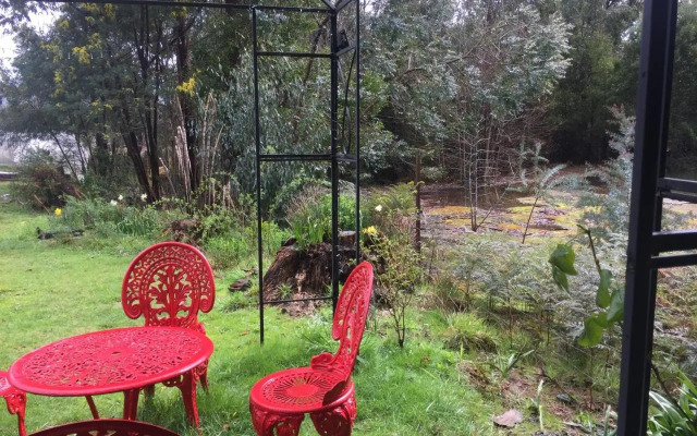 Oaktree Guest House