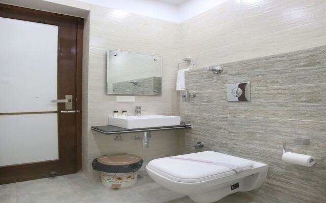 Hotel Silver Palm