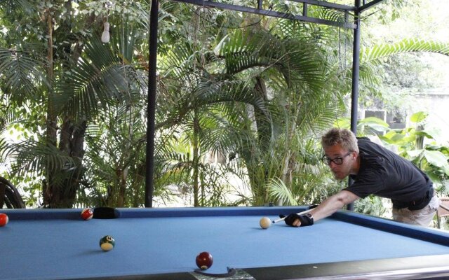 Sanya Backpackers Hostel