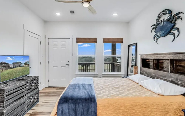 Nautical Nest 2 Bedroom Home