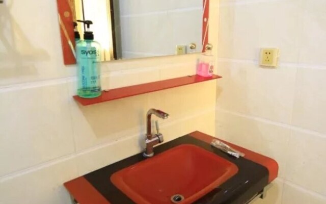 Yitravel Hostel