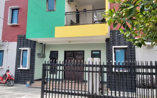 OYO 91065 Guest House 19 Syariah