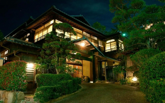 Hotel Hanakoyado