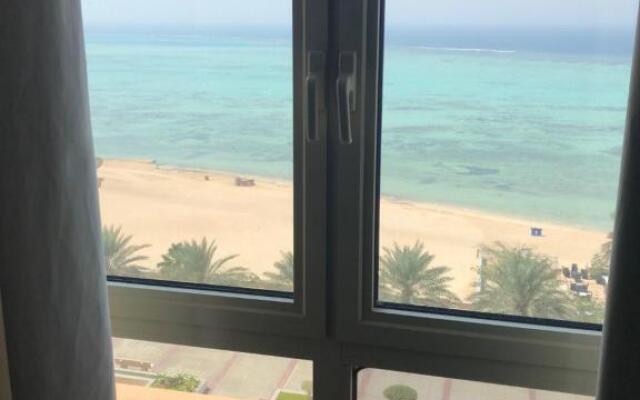 نزل الشاطئ 2 -عائلات فقط