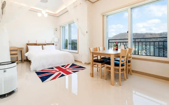 Gapyeong Grang Narang Pool Villa