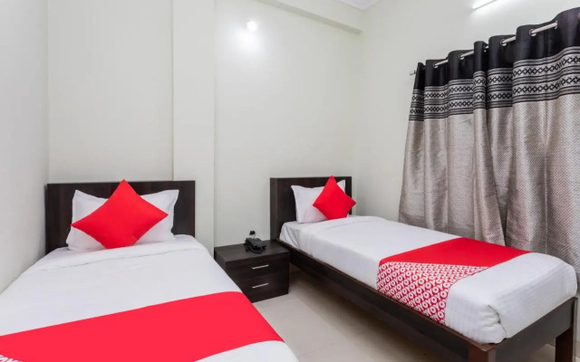 OYO Flagship 70280 Om Gulmohar Avenue