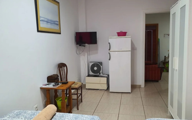 Doramas Private Rooms Shared Toilet