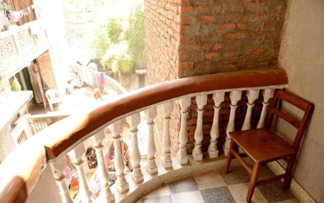 Shree Lal Inn