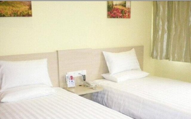 Tongren Huaxia Hotel