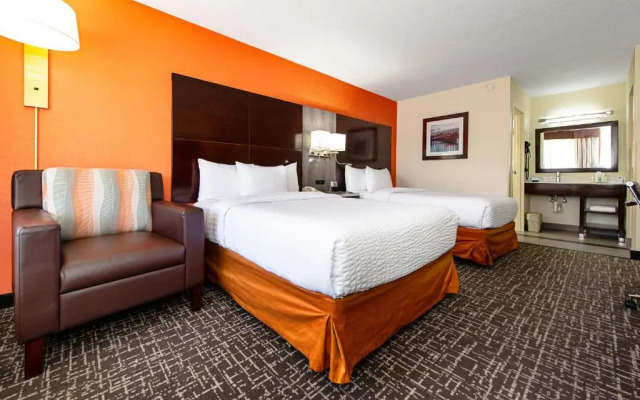 Rodeway Inn & Suites