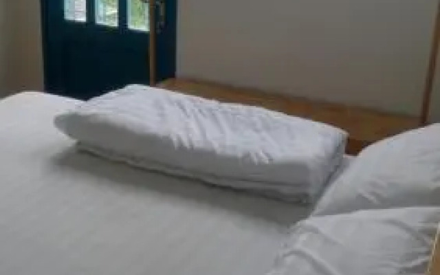 45 Calmette Hostel