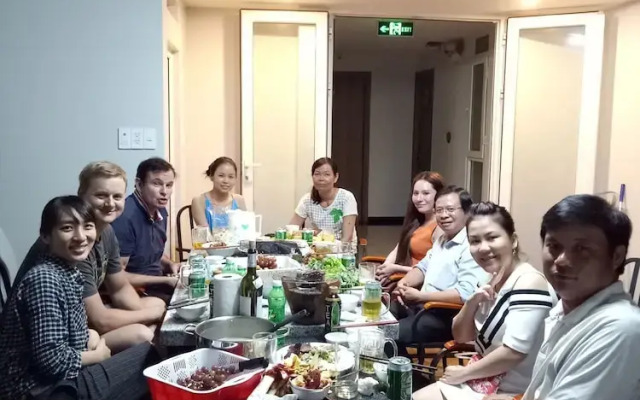 Spring Light Apartment