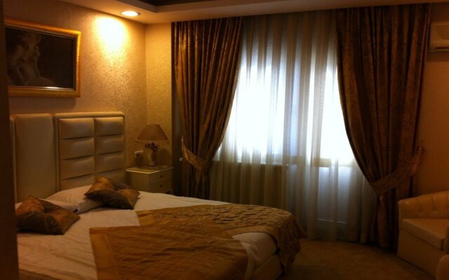 Golden Boutique Hotel
