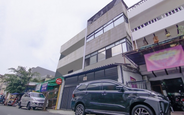 Oyo 89994 Kartini House