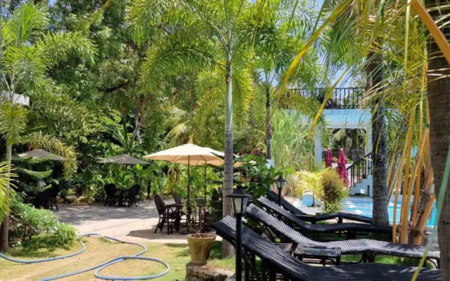 Lucky Beach Resort