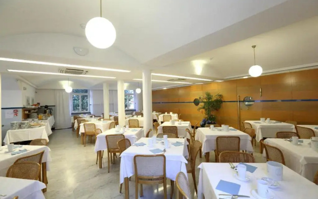 Hotel Genova