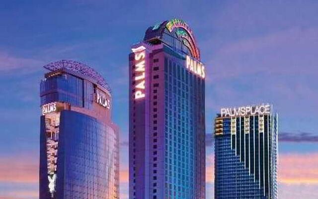Palms Place