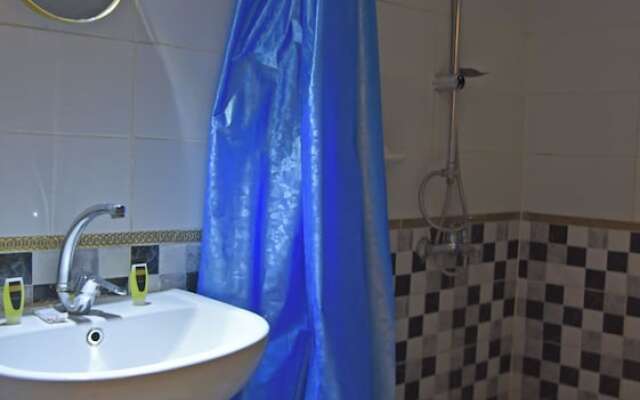 New Pyramids Paradise Hostel