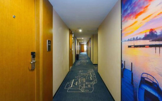 Yeste Hotel (Nanning Beihu North Road)