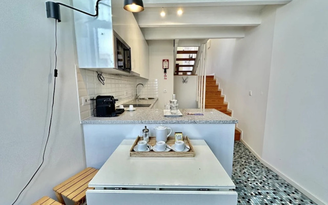 Youropo - Typical House 5