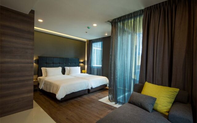 Lit Bangkok Hotel