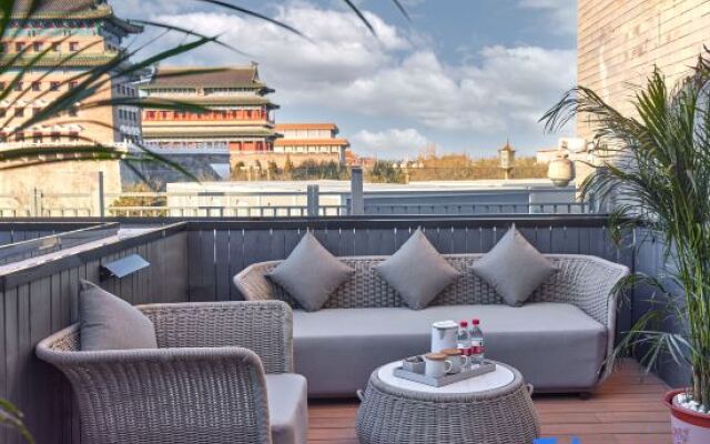 M·Hotel (Beijing Tiananmen Square Qianmen Metro Station)